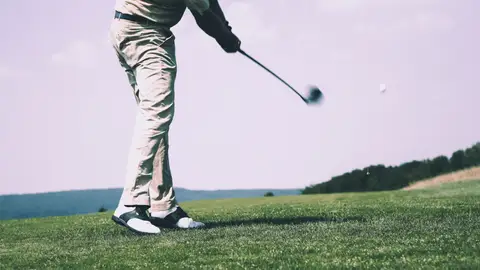 Muere una niña por la bola de golf Muere una niña por la bola de golf