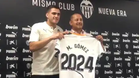 Maxi Gómez nuevo futbolista del Valencia CF Maxi Gómez nuevo futbolista del Valencia CF