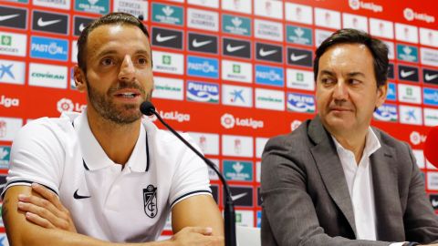 El delantero del Granada Roberto Soldado