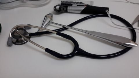 Utensilios m&eacute;dicos