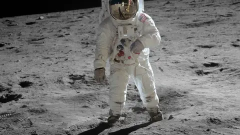 Las rocas lunares traidas hace 50 anos aun guardan secretos de nuestro pasado geologico Las rocas lunares traidas hace 50 anos aun guardan secretos de nuestro pasado geologico