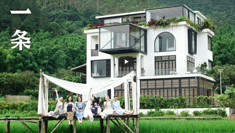 Siete amigas construyen la casa de sus sueños para jubilarse y morir juntas en China