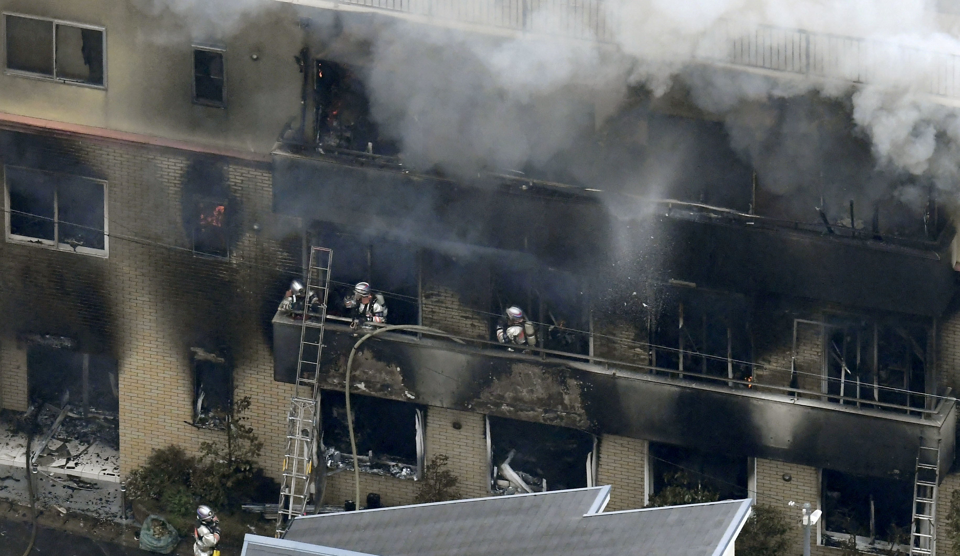 El autor del incendio que dejó 34 muertos en Japón podría haber actuado por venganza El autor del incendio que dejó 34 muertos en Japón podría haber actuado por venganza