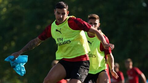 El lateral del AC Milan, Theo Hern&aacute;ndez. 