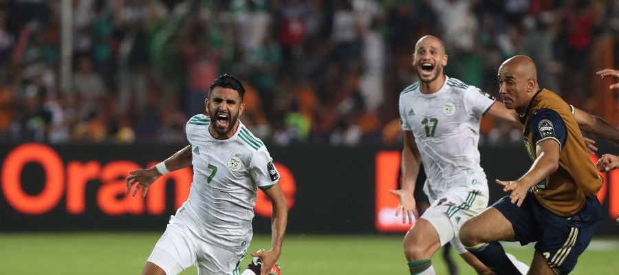 Argelia gana a Senegal y se lleva la Copa de África. Argelia gana a Senegal y se lleva la Copa de África.