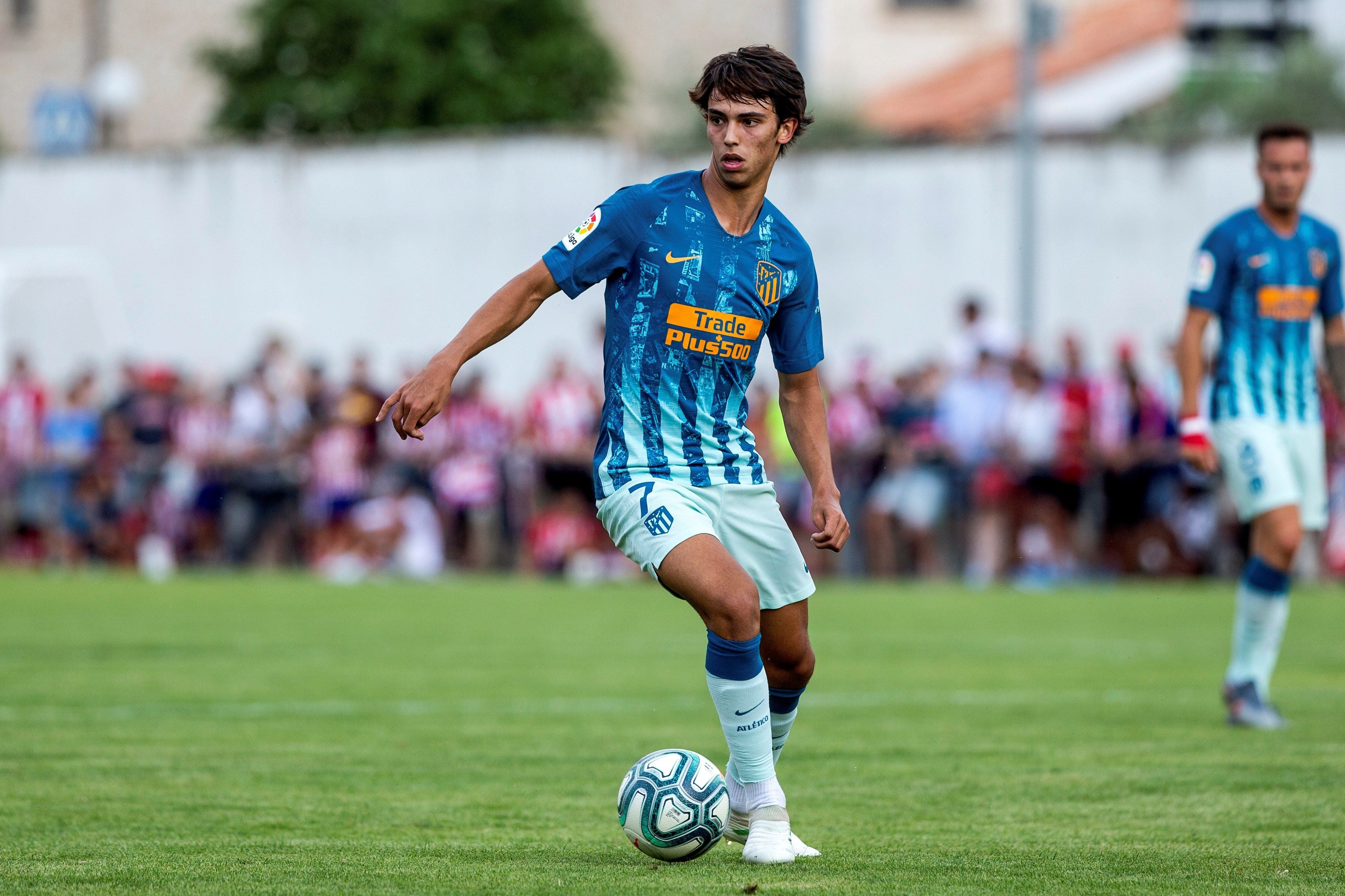 El Atleti se estrena con una cómoda victoria y lesión de Joao Félix El Atleti se estrena con una cómoda victoria y lesión de Joao Félix