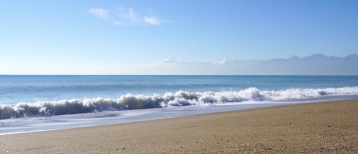 Un niño de 4 años y su padre, de 29, mueren ahogados en una playa de Girona Un niño de 4 años y su padre, de 29, mueren ahogados en una playa de Girona