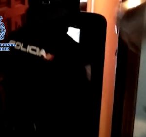 La Policía Nacional libera a seis mujeres víctimas de trata de blanca en Málaga La Policía Nacional libera a seis mujeres víctimas de trata de blanca en Málaga