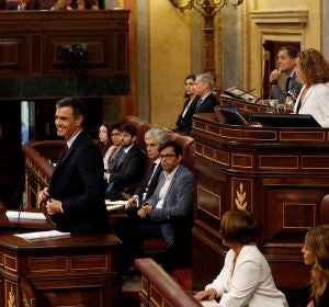 Pedro Sánchez en el Congreso durante la sesión de investidura Pedro Sánchez en el Congreso durante la sesión de investidura