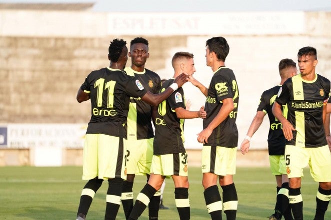 El Mallorca gana 4-0 al Felanitx en el primer test de pretemporada El Mallorca gana 4-0 al Felanitx en el primer test de pretemporada