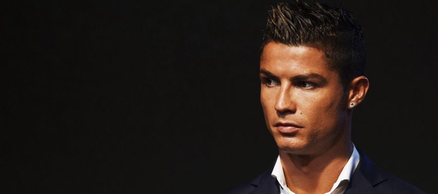 Cristiano Ronaldo, en actitud pensativa Cristiano Ronaldo, en actitud pensativa