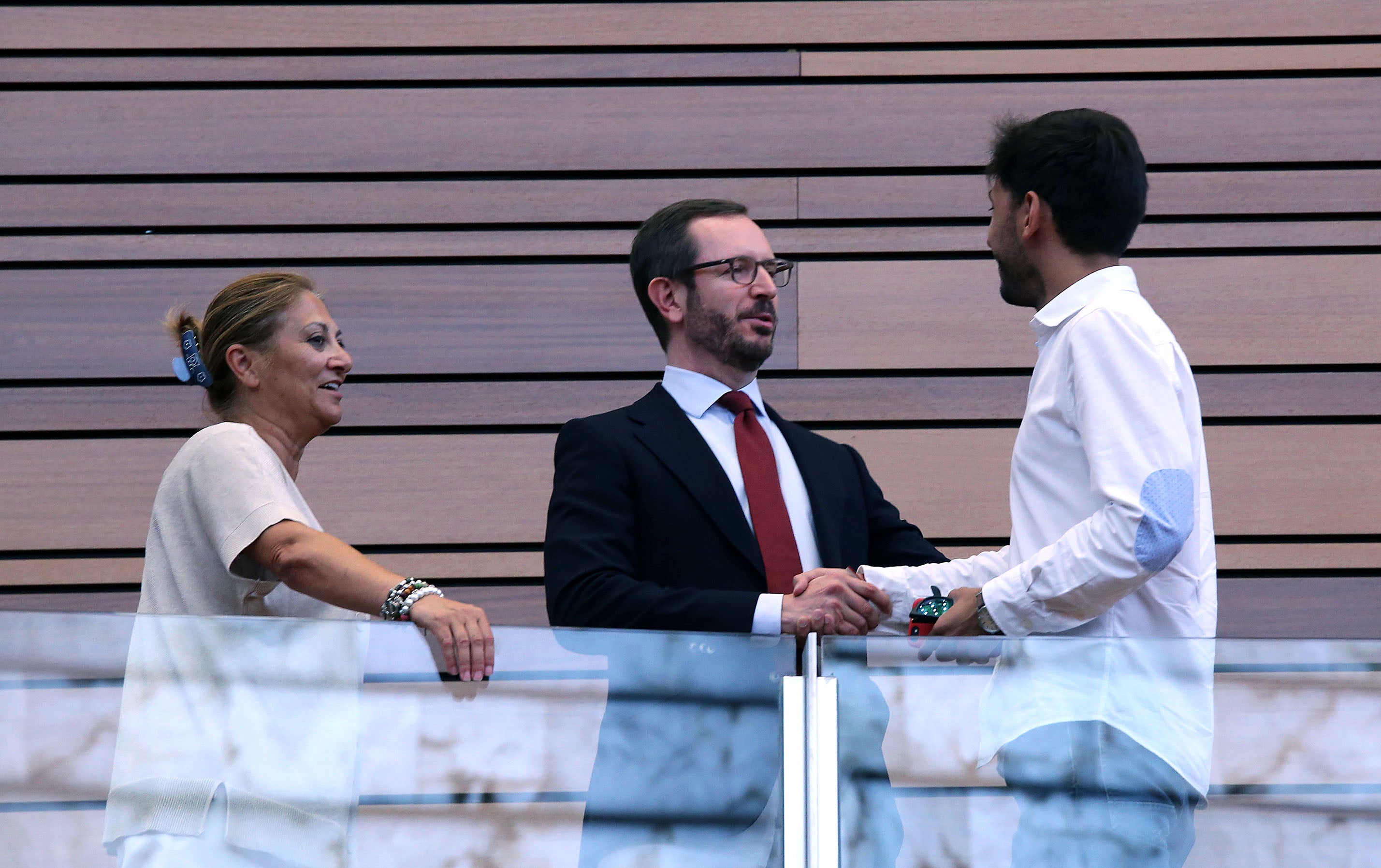 Maroto se convierte en senador por la comunidad con el apoyo de PP y C´s Maroto se convierte en senador por la comunidad con el apoyo de PP y C´s