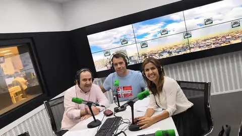 Onda Ruedo, con Rubén Amón, Elena Salamanca y Juan de Dios Colmenero Onda Ruedo, con Rubén Amón, Elena Salamanca y Juan de Dios Colmenero