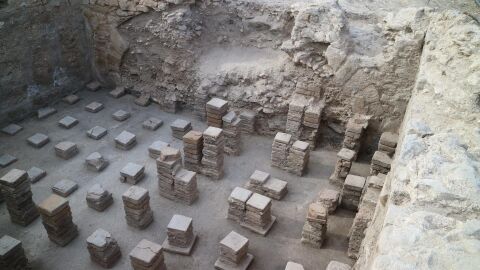 &Aacute;rea de las termas romanas en la que se han encontrado lo que habr&iacute;an sido taquillas.