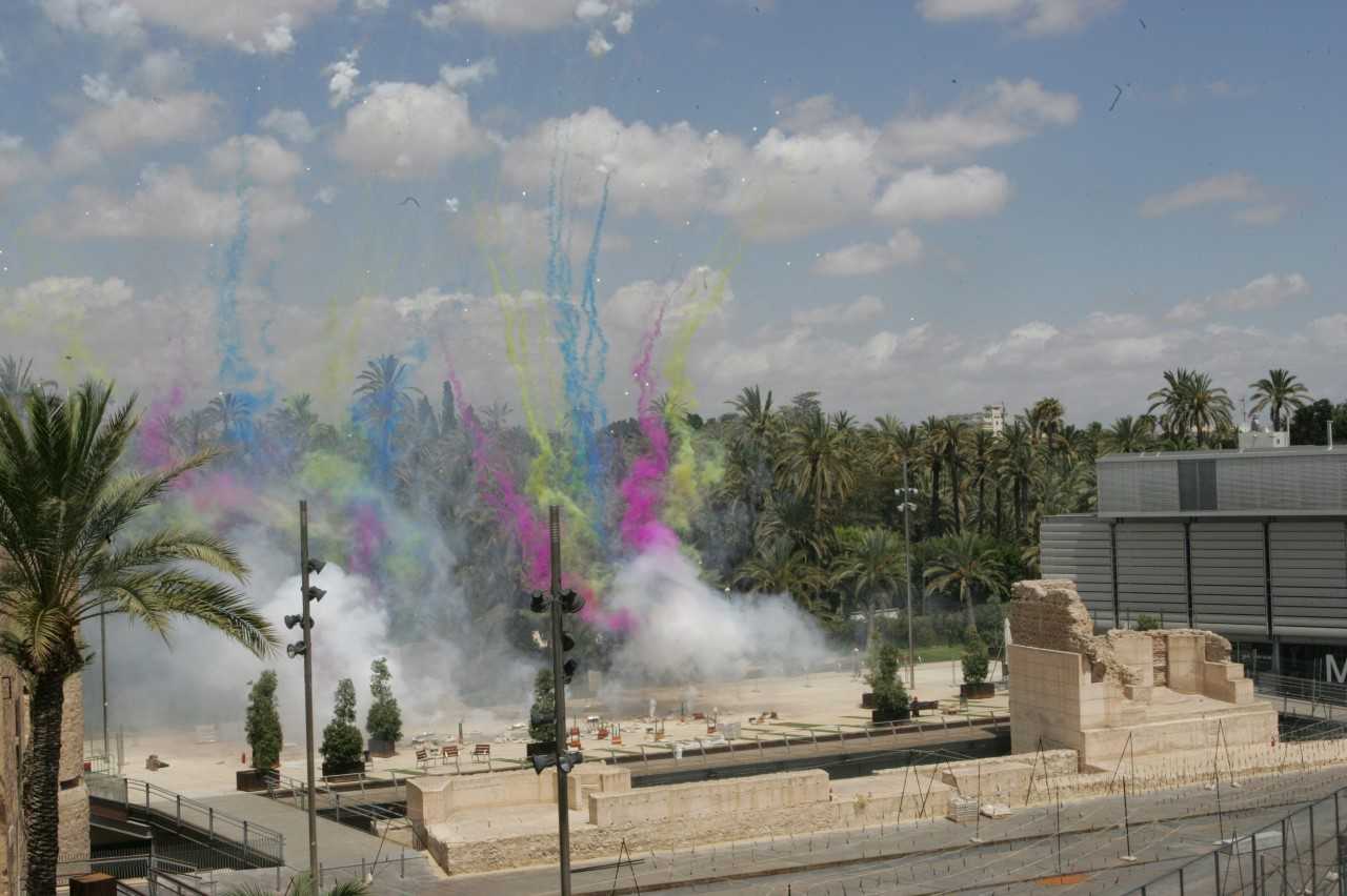 Al gobierno de Elche le sorprende que Cultura pida ahora un informe de la afección de las mascletás al Palacio de Altamira Al gobierno de Elche le sorprende que Cultura pida ahora un informe de la afección de las mascletás al Palacio de Altamira