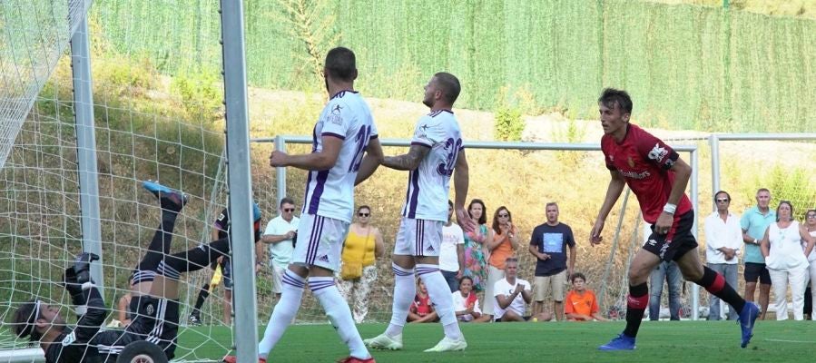 Budimir marca uno de los goles de pretemporada frente el Valladolid Budimir marca uno de los goles de pretemporada frente el Valladolid