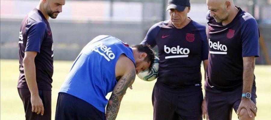 Messi, en el entrenamiento del Barça Messi, en el entrenamiento del Barça