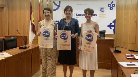 Blanca Fernández ha presentado en Socuéllamos la campaña "Sin un sí, es no" Blanca Fernández ha presentado en Socuéllamos la campaña "Sin un sí, es no"