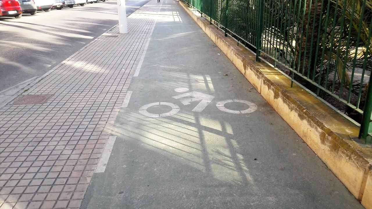 Compromís per Elx pide en una moción que se exija a la Diputación de Alicante finalizar la conexión ciclista de las pedanías con la ciudad Compromís per Elx pide en una moción que se exija a la Diputación de Alicante finalizar la conexión ciclista de las pedanías con la ciudad