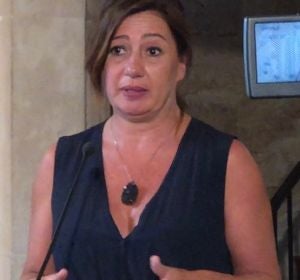 La presidenta de Baleares, Francina Armengol, comparece tras el encuentro mantenido en Palma con Pedro Sánchez. La presidenta de Baleares, Francina Armengol, comparece tras el encuentro mantenido en Palma con Pedro Sánchez.