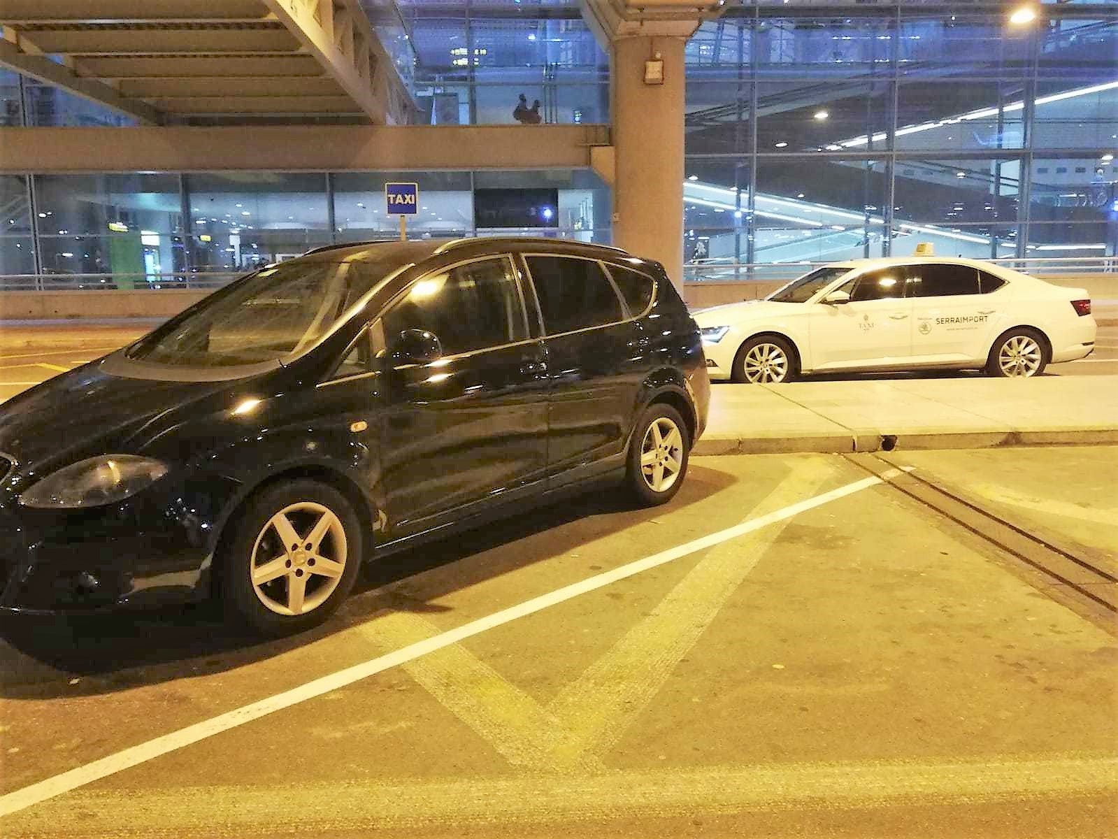 Los VTC exigen la aplicación de la nueva normativa europea que modifica la competitividad con los taxis Los VTC exigen la aplicación de la nueva normativa europea que modifica la competitividad con los taxis