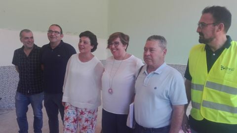 Zamora y Olmedo, durante la visita a las obras del comedor escolar