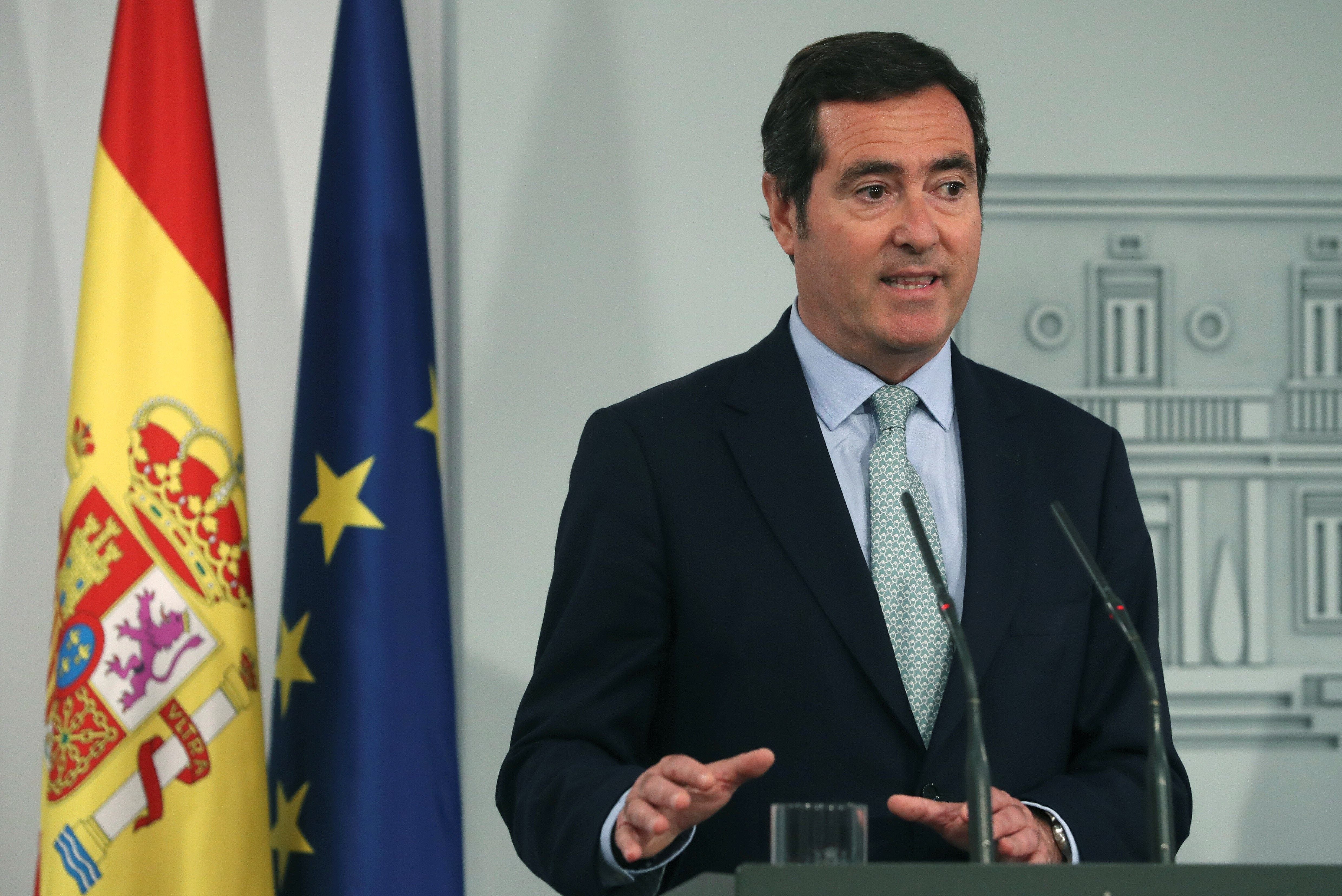 Antonio Garamendi: "Que los políticos hablen y tomen decisiones, son ellos los que tienen la responsabilidad" Antonio Garamendi: "Que los políticos hablen y tomen decisiones, son ellos los que tienen la responsabilidad"