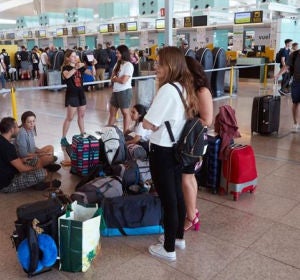 A3 Noticias de la Mañana (09-08-19) Los trabajadores de seguridad de El Prat mantienen la huelga A3 Noticias de la Mañana (09-08-19) Los trabajadores de seguridad de El Prat mantienen la huelga