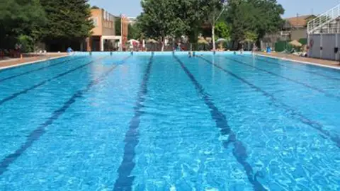 Piscina de Granada Verano