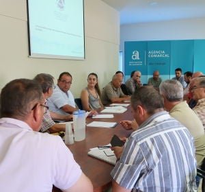 Reunión en Villena de Mireia Mollà con la Junta Central de Usuarios del Vinalopó, L'Alacantí y el Consorcio de Aguas de la Marina Baja. Reunión en Villena de Mireia Mollà con la Junta Central de Usuarios del Vinalopó, L'Alacantí y el Consorcio de Aguas de la Marina Baja.