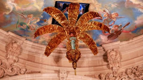 Momento del Misteri d'Elx en la bas&iacute;lica de Santa Mar&iacute;a de Elche. Fiestas Elche 2024