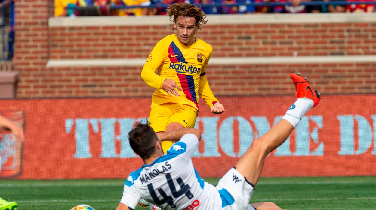 El Barça cierra la pretemporada goleando al Nápoles El Barça cierra la pretemporada goleando al Nápoles