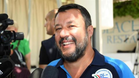 El ministro del Interior italiano y l&iacute;der de la ultraderechista Liga, Matteo Salvini