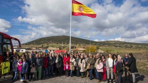 La bandera de Espa&ntilde;a volver&aacute; a ondear en la Plaza de la UME