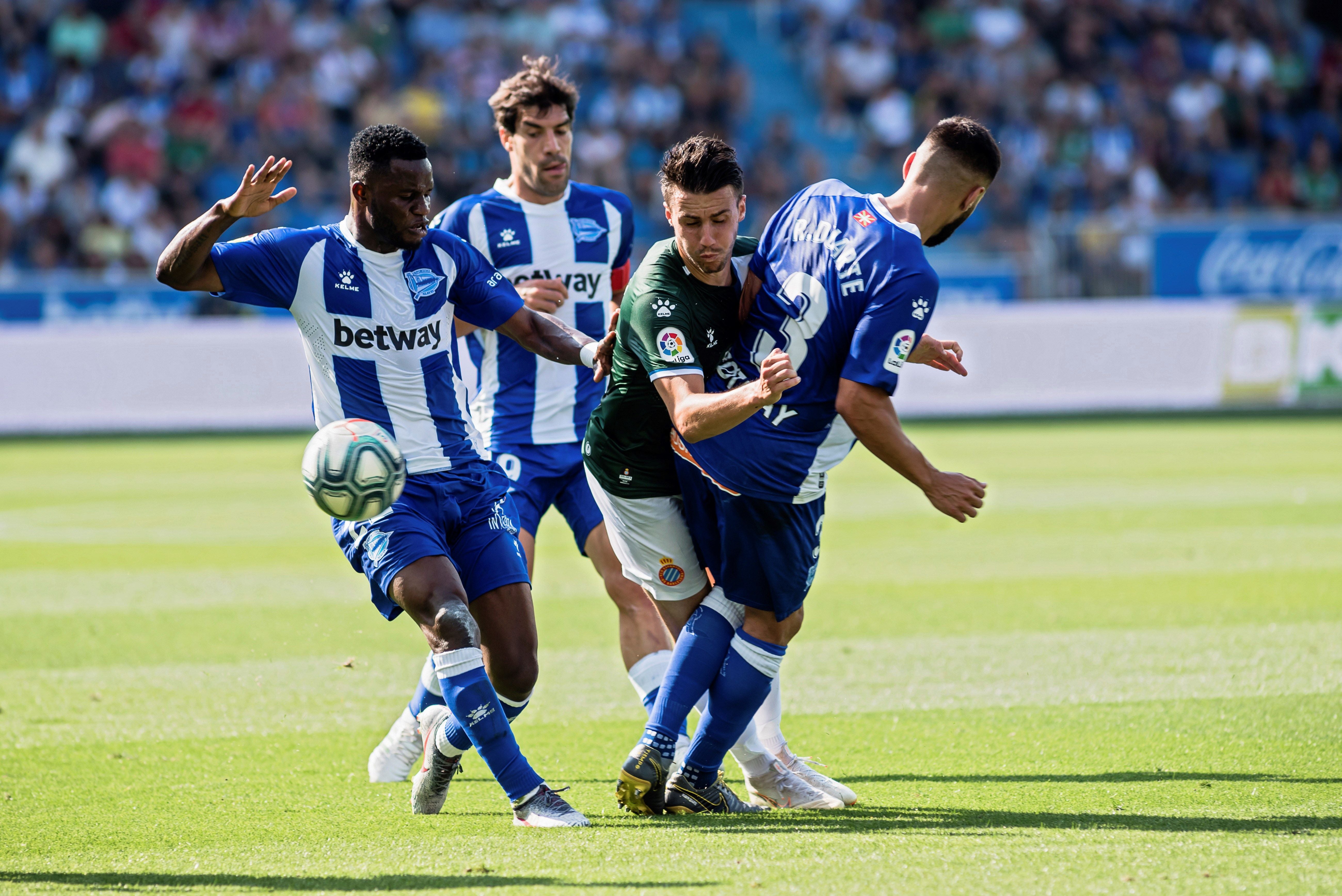 Diego López salva un punto para el Espanyol en Mendizorroza Diego López salva un punto para el Espanyol en Mendizorroza