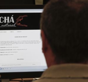 Un usuario navega por la página web de Magrudis, que comercializa la carne mechada "La Mechá" Un usuario navega por la página web de Magrudis, que comercializa la carne mechada "La Mechá"