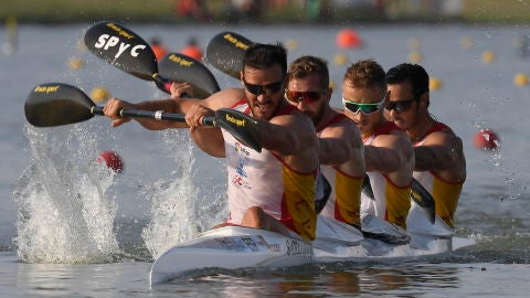 El equipo espa&ntilde;ol de K4 en los Mundiales de pirag&uuml;ismo