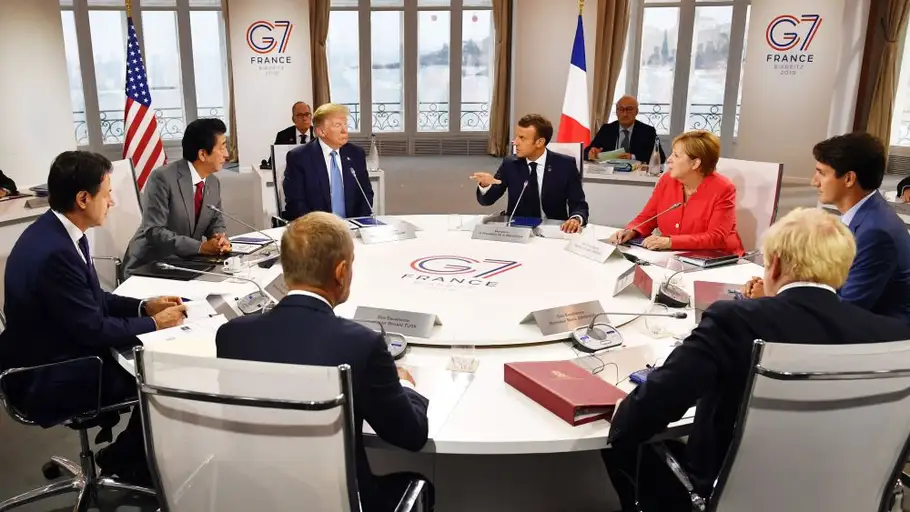 Antena 3 Noticias Fin de Semana (25-08-19) El ministro de Exteriores iraní acude al G7 para reunirse con todos los líderes excepto con Trump Antena 3 Noticias Fin de Semana (25-08-19) El ministro de Exteriores iraní acude al G7 para reunirse con todos los líderes excepto con Trump