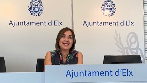 La concejala de Educaci&oacute;n y alcaldesa en funciones, Mar&iacute;a Jos&eacute; Mart&iacute;nez.
