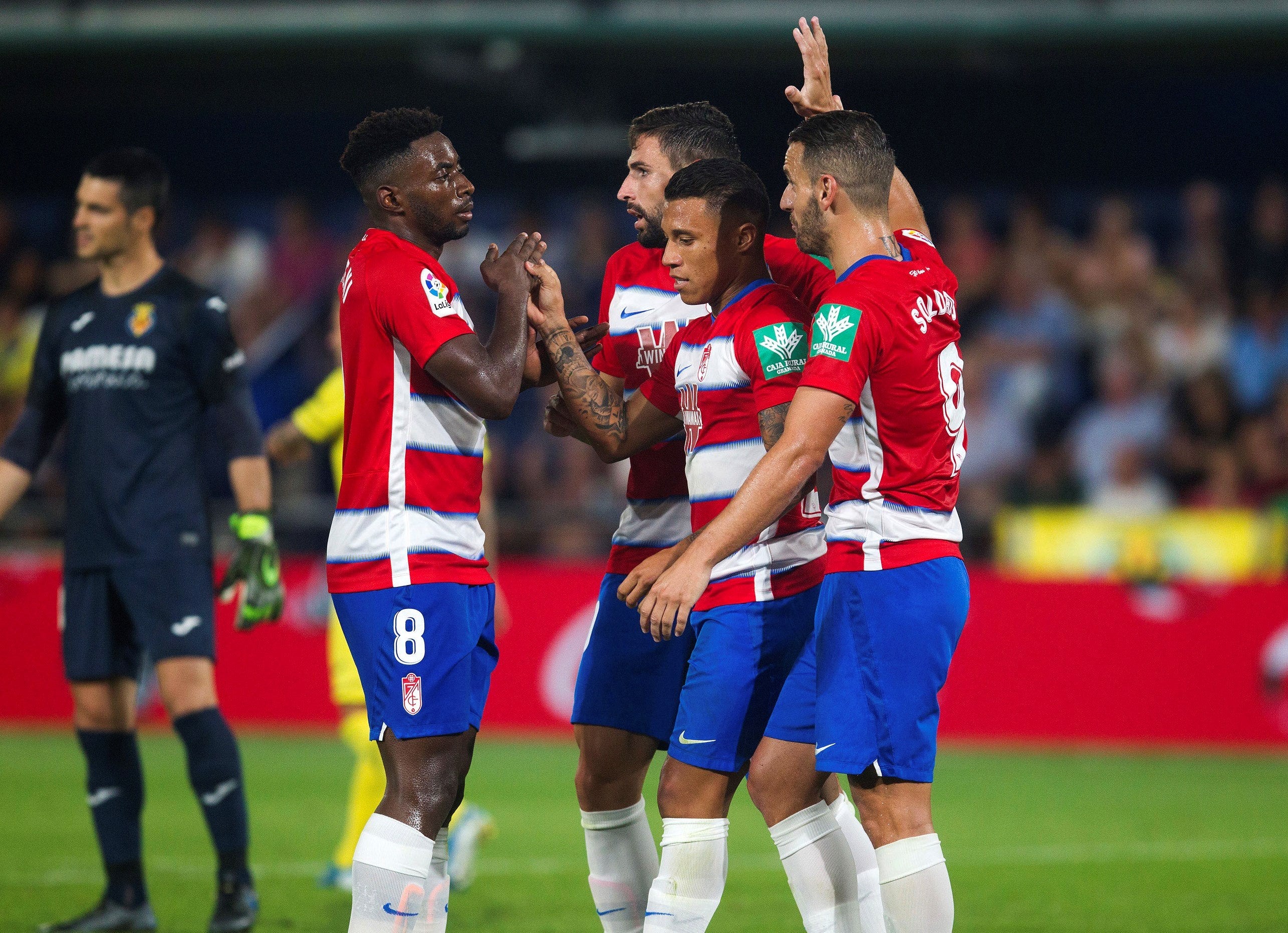 Un grupo de empresarios granadinos negocia la compra del Granada CF Un grupo de empresarios granadinos negocia la compra del Granada CF