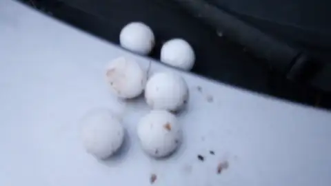 Granizo que cayó ayer en Villanueva de los Infantes Granizo que cayó ayer en Villanueva de los Infantes