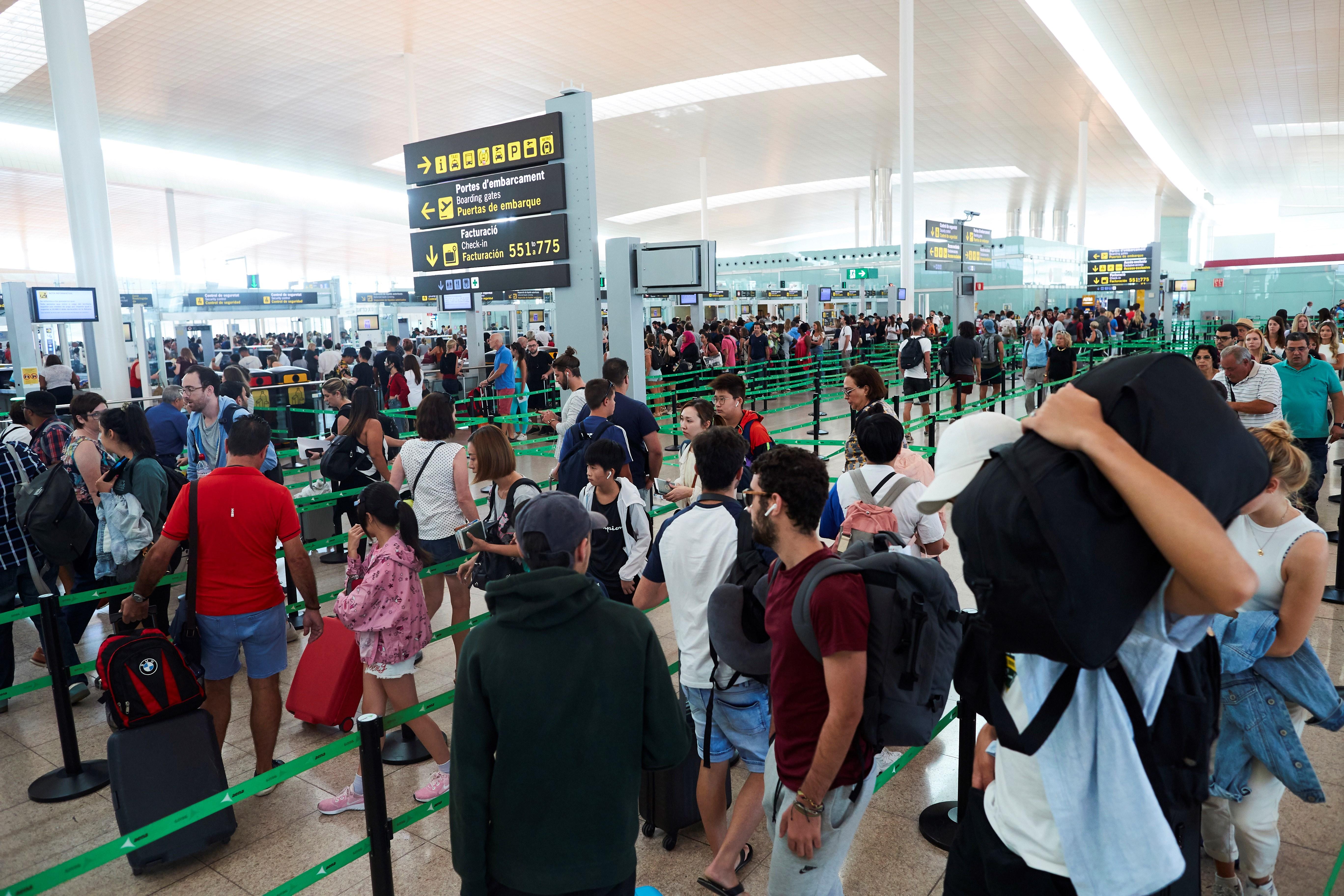 Normalidad en Barajas y El Prat en la segunda jornada de huelga del personal de tierra de Iberia Normalidad en Barajas y El Prat en la segunda jornada de huelga del personal de tierra de Iberia