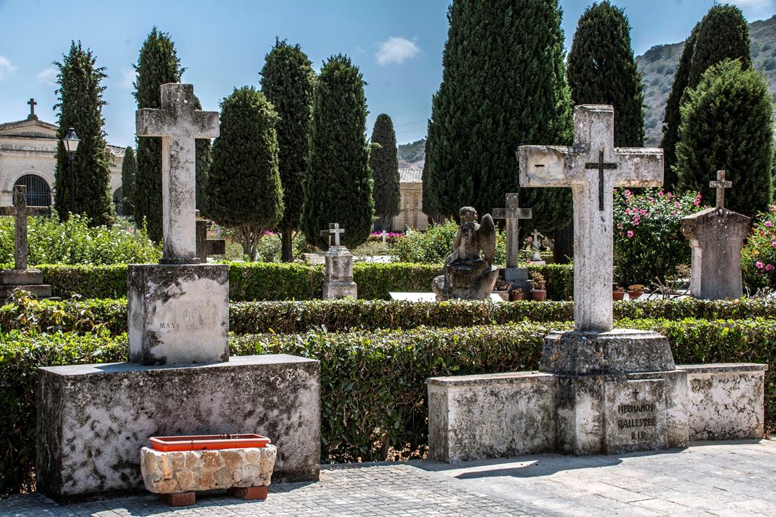 Una familia se venga de su padre bromista con este divertido obituario Una familia se venga de su padre bromista con este divertido obituario