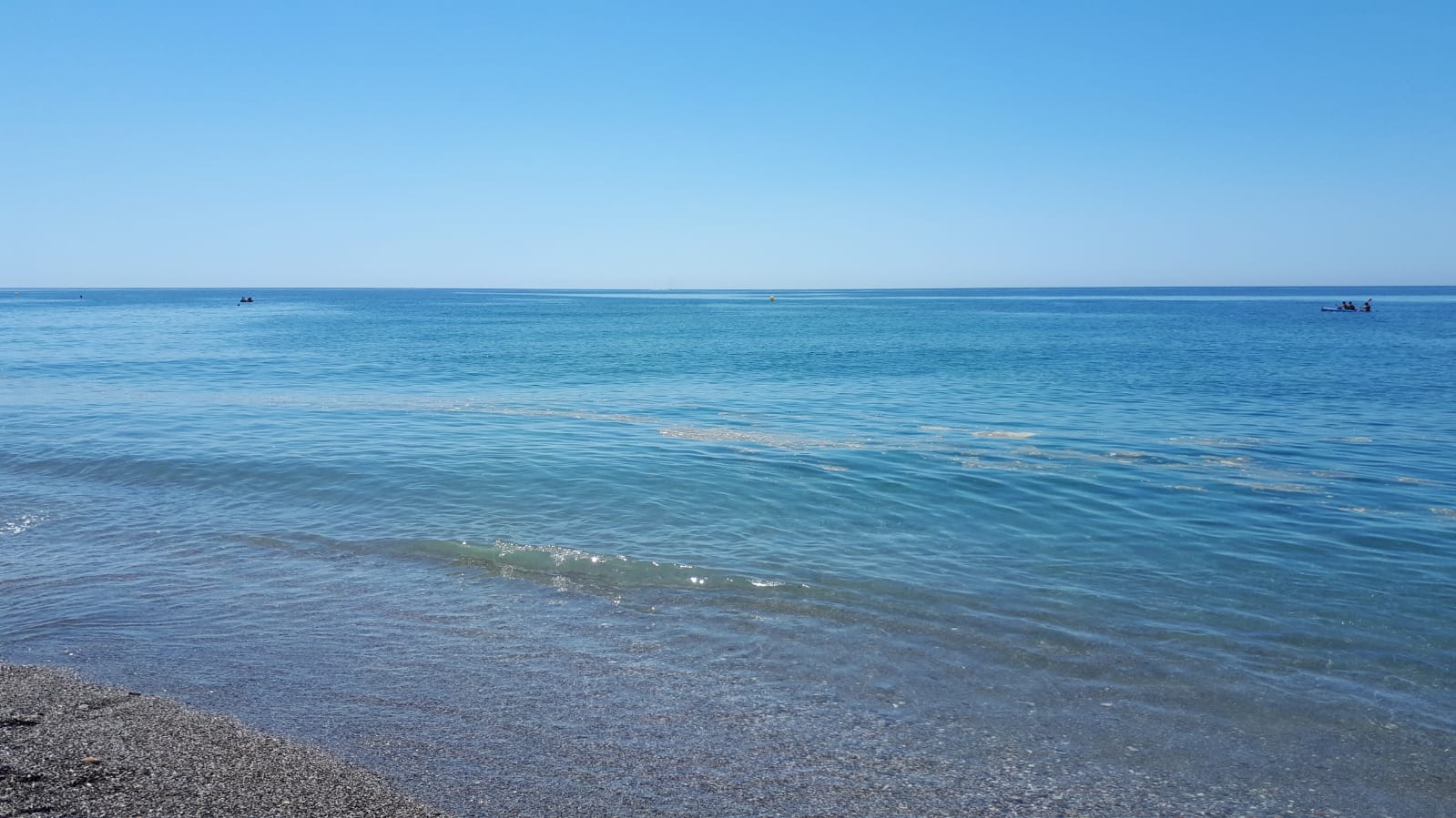 Levantan la recomendación de no bañarse en la Playa de la Charca de Salobreña tras mejorar los parámetros de calidad Levantan la recomendación de no bañarse en la Playa de la Charca de Salobreña tras mejorar los parámetros de calidad