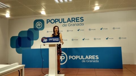 ANA VANESSA EN RUEDA DE PRENSA