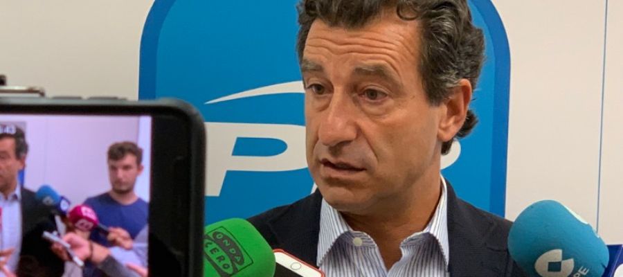 El presidente del PP de Baleares, Biel Company, ante los medios. El presidente del PP de Baleares, Biel Company, ante los medios.