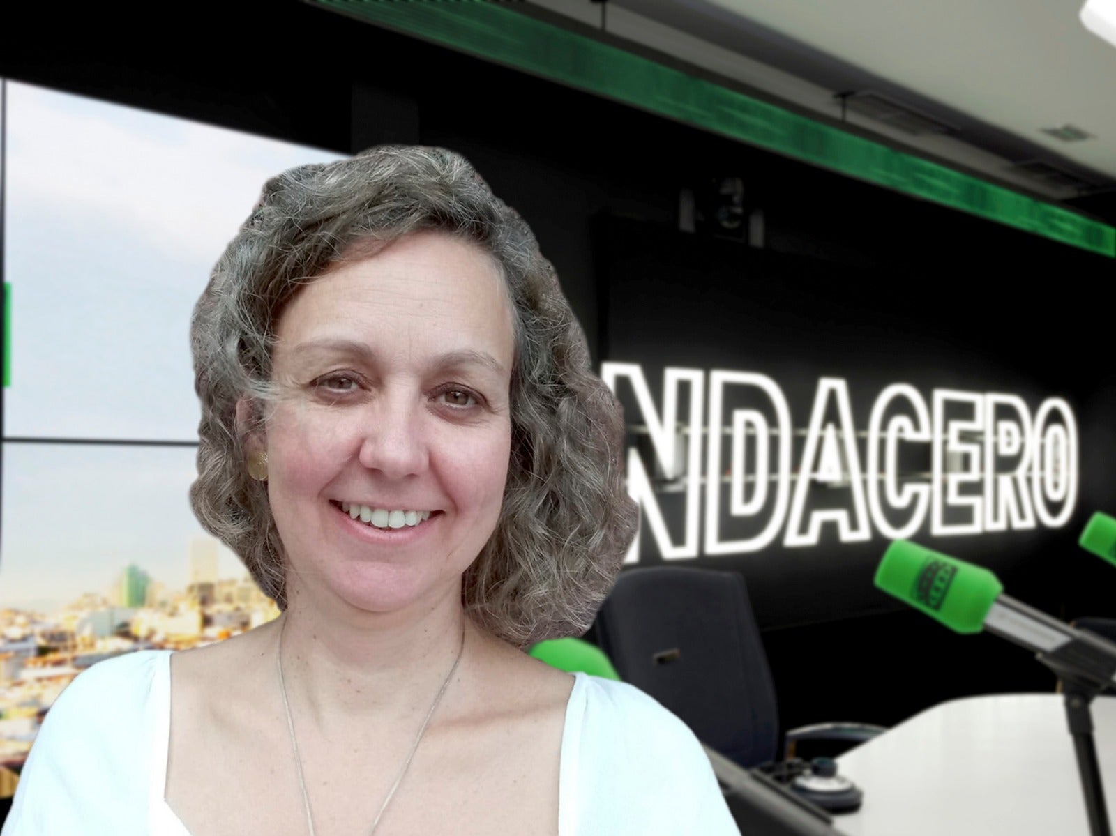 Rozando el Desvío 1x06: Sofía Duyos, de la defensa de los Derechos Humanos a un refugio junto a un lago. Rozando el Desvío 1x06: Sofía Duyos, de la defensa de los Derechos Humanos a un refugio junto a un lago.