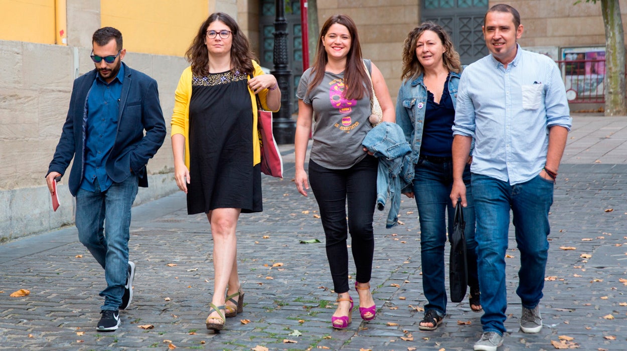 Nazaret Martín renuncia al cargo que le designó Podemos como consejera en La Rioja Nazaret Martín renuncia al cargo que le designó Podemos como consejera en La Rioja