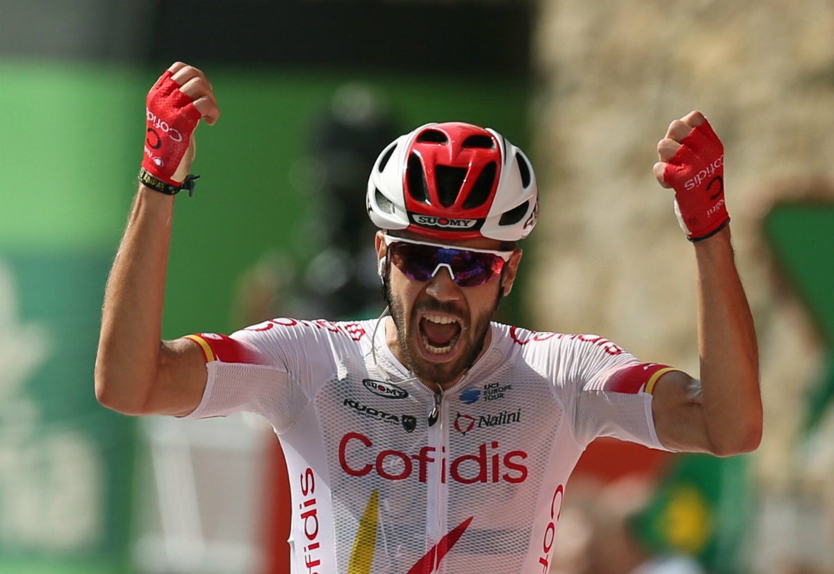 Victoria para el español Jesús Herrada en la sexta etapa de la Vuelta Ciclista España Victoria para el español Jesús Herrada en la sexta etapa de la Vuelta Ciclista España