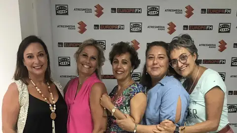 LA TERTULIA DE LAS MUJERES LA TERTULIA DE LAS MUJERES